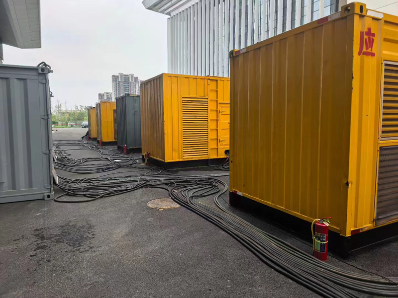 东乌珠穆沁不同季节柴油发电机组保养有哪些注意事项？